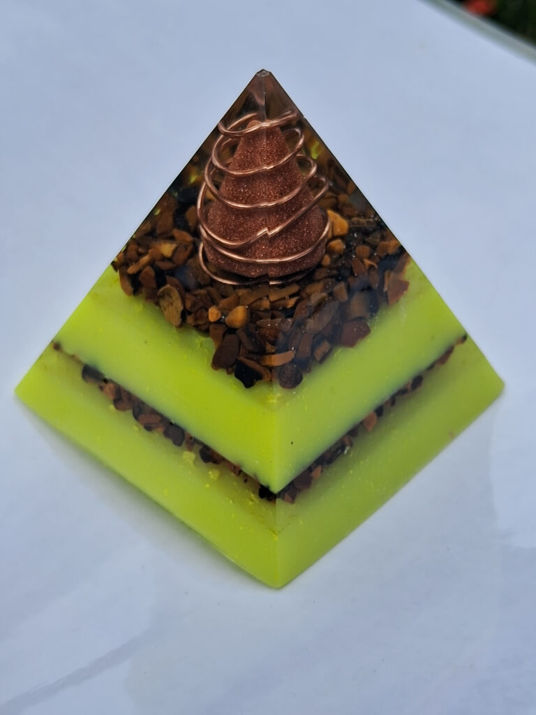 Tiger Eye & Goldstone Orgonite Pyramid 5 cm