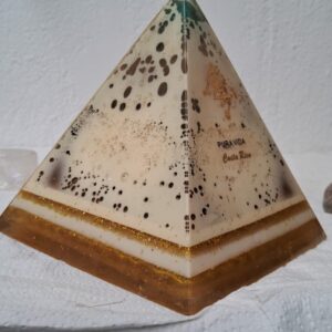 Jade Orgonite Pyramid Pura Vida Edition 16cm